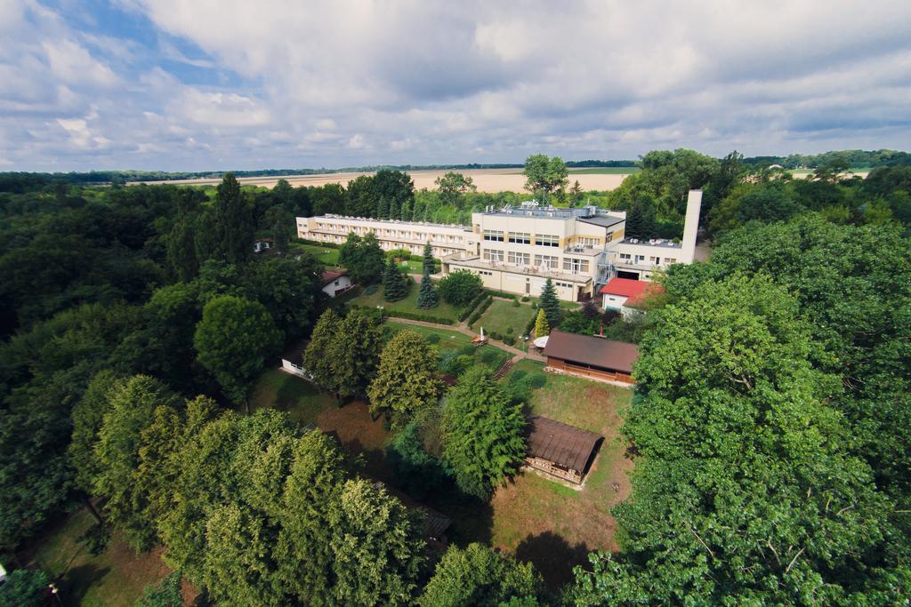 Geovita W Jadwisinie Exterior photo